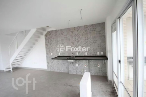 Image 4 - 1002691