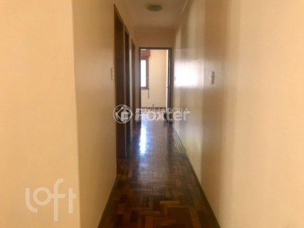 Image 4 - 1002692