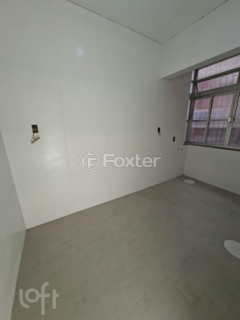 Image 1 - 1002698