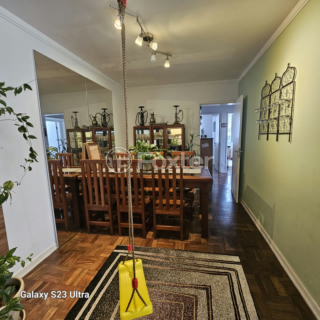 Image 2 - 1002709