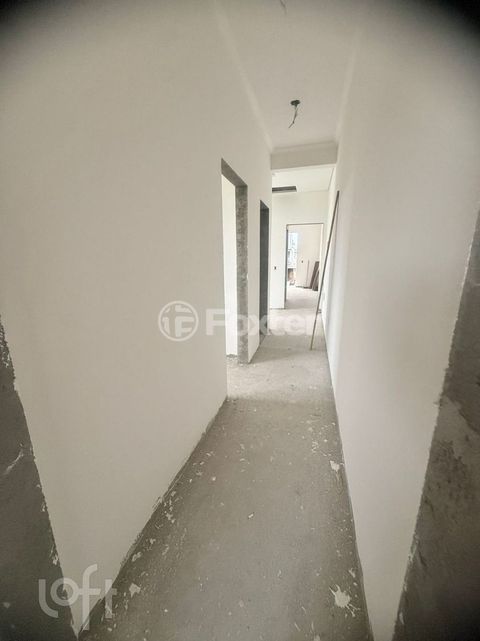 Image 5 - 1002730