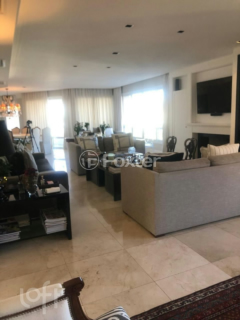 Image 1 - 1002741