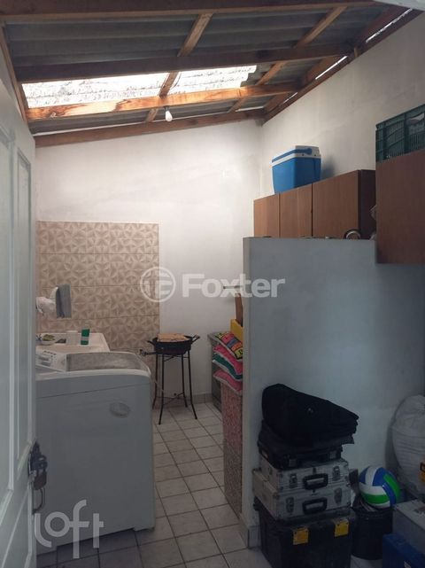 Image 7 - 1002746