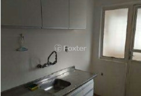 Image 4 - 1002759