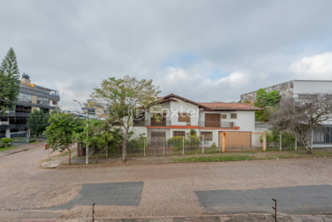 Image 5 - 1002780