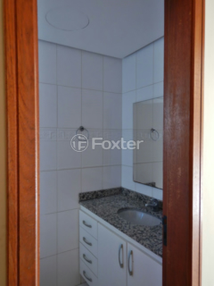 Image 3 - 1002813