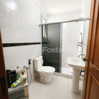 Image 4 - 1002819