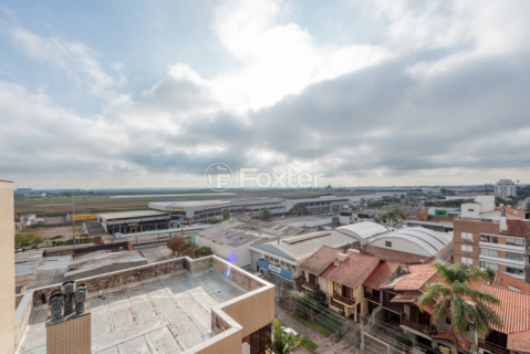 Image 37 - 1002820