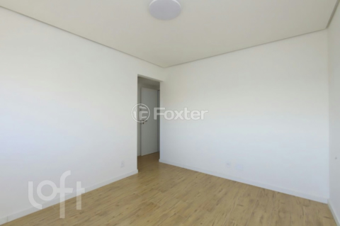 Image 13 - 1002930