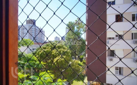 Image 7 - 1002959