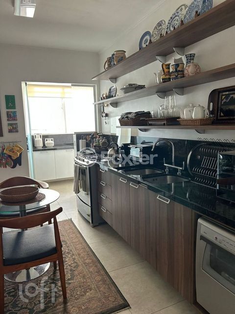 Image 7 - 1003021