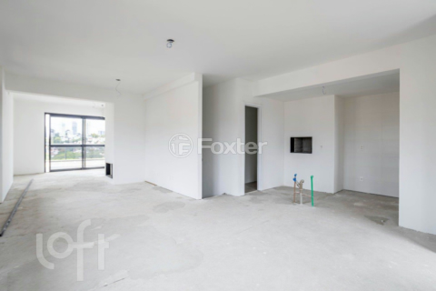 Image 4 - 1003040