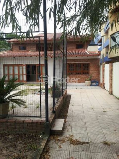 Image 21 - 100306