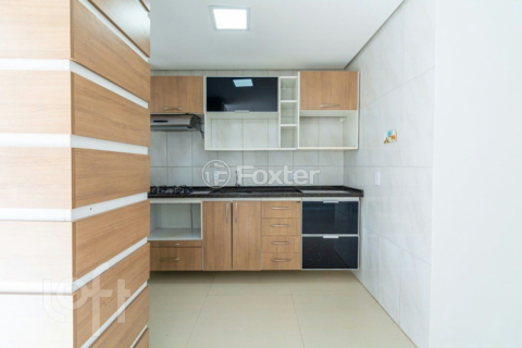 Image 21 - 1003068