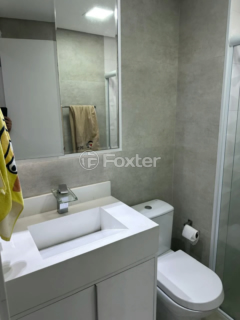 Image 4 - 1003136