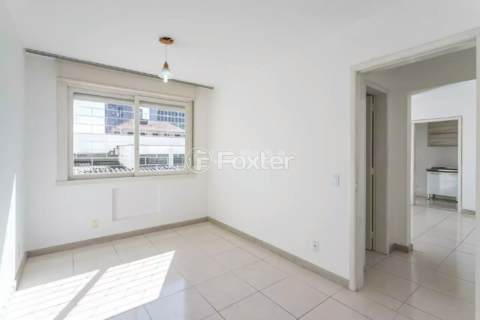 Image 7 - 1003158