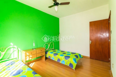 Image 10 - 1003164