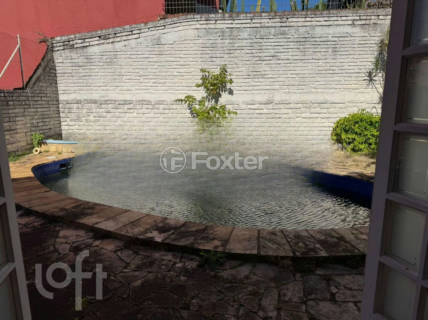 Image 29 - 1003205