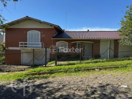 Image 36 - 1003205