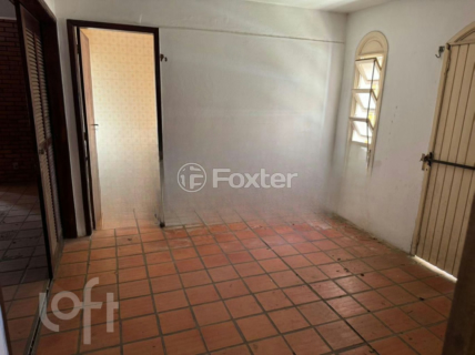 Image 32 - 1003205