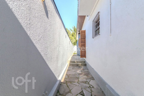Image 41 - 1003252