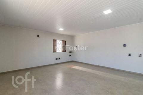 Image 35 - 1003252
