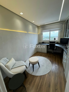 Image 2 - 1003255