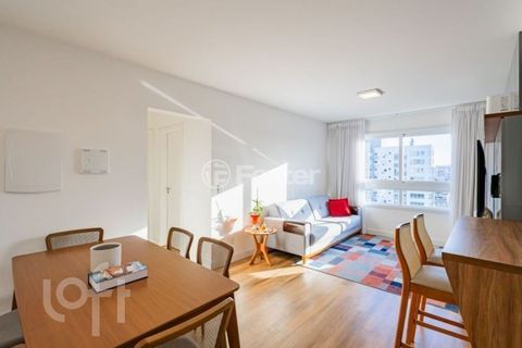 Image 4 - 1003281