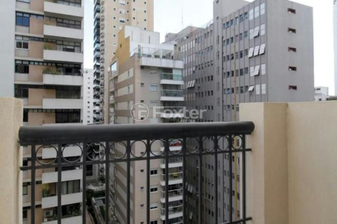 Image 15 - 1003282