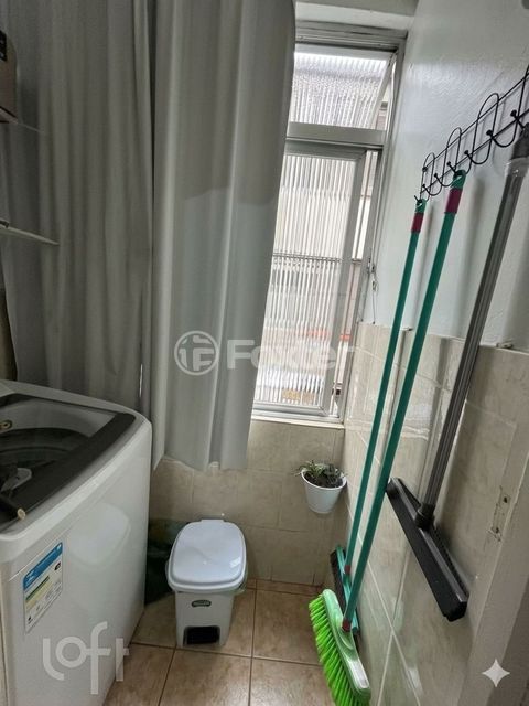 Image 3 - 1003293