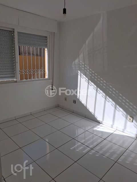 Image 4 - 1003313