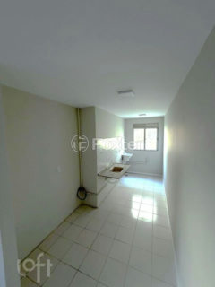 Image 4 - 1003327