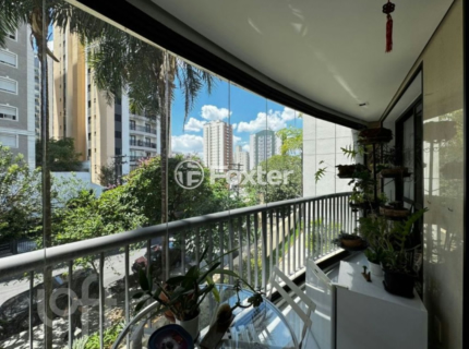 Image 4 - 1003345