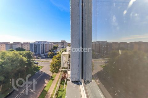 Image 17 - 1003352