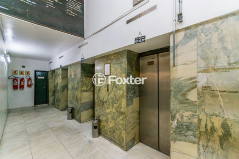 Image 4 - 1003373