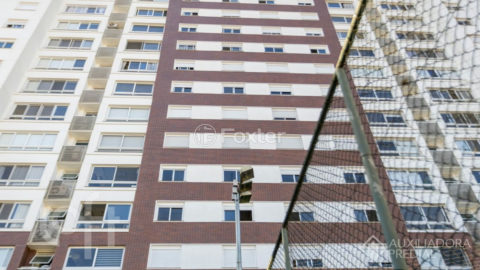 Image 32 - 1003375