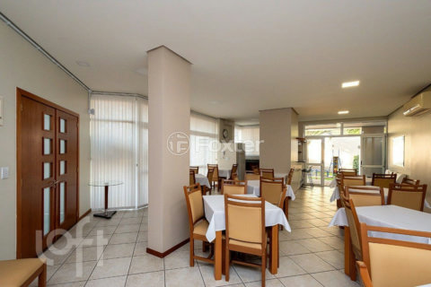 Image 76 - 1003412