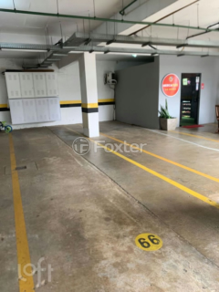 Image 34 - 1003425