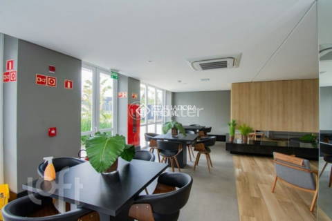 Image 38 - 1003608