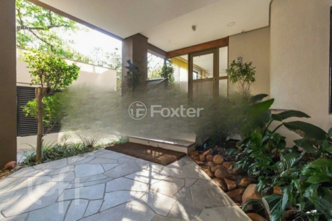 Image 31 - 1003620