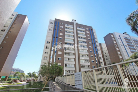Image 45 - 1003656
