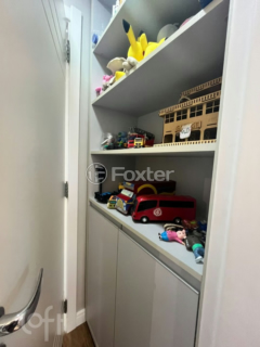 Image 25 - 1003656