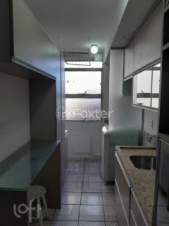 Image 7 - 1003710