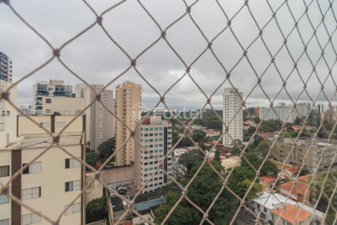Image 2 - 1003745