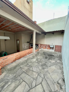 Image 39 - 1003756