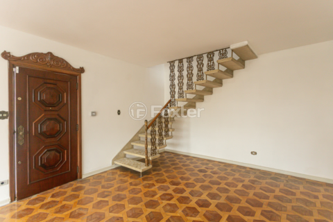 Image 3 - 1003810