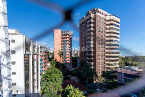 Image 15 - 1003854