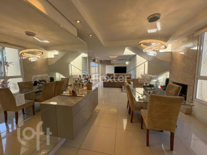 Image 30 - 1003912
