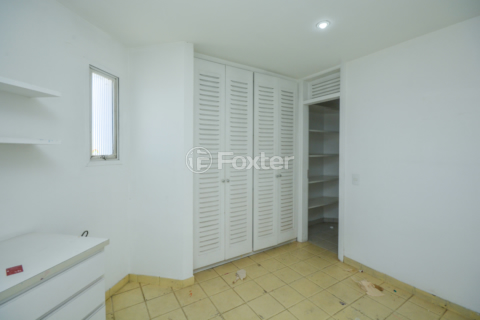 Image 36 - 1003934