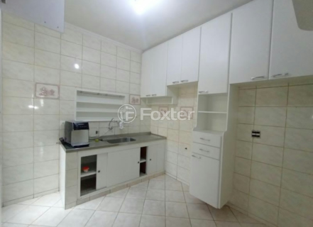 Image 3 - 1003938